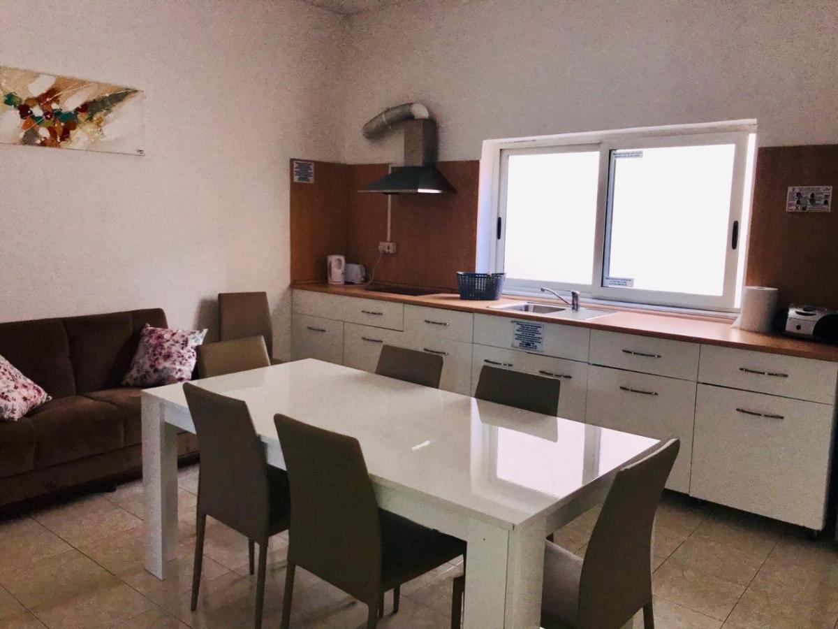 Апартаменты Point Elyseum Apartament Сент Джулианс Экстерьер фото